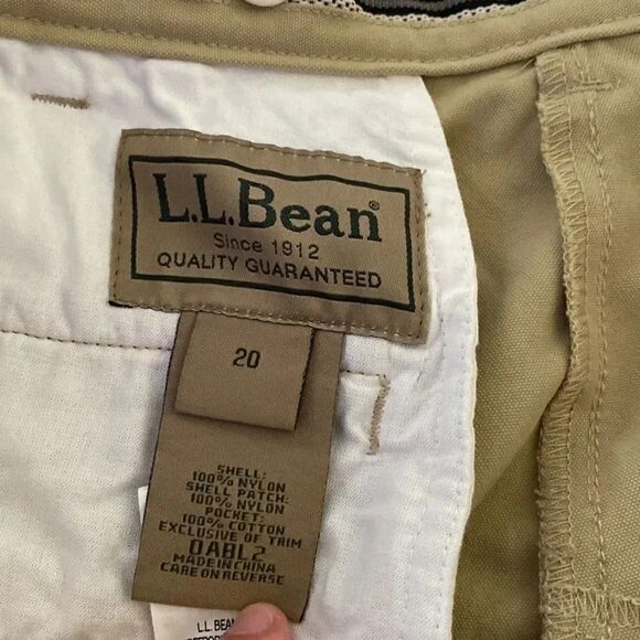 LL Bean Women’s Precision Fit Upland Hunting Field Pants - Picture 4 of 12
